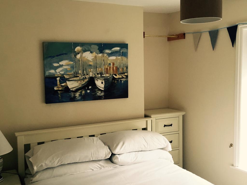 Pier Inn Cottage Уитби Екстериор снимка